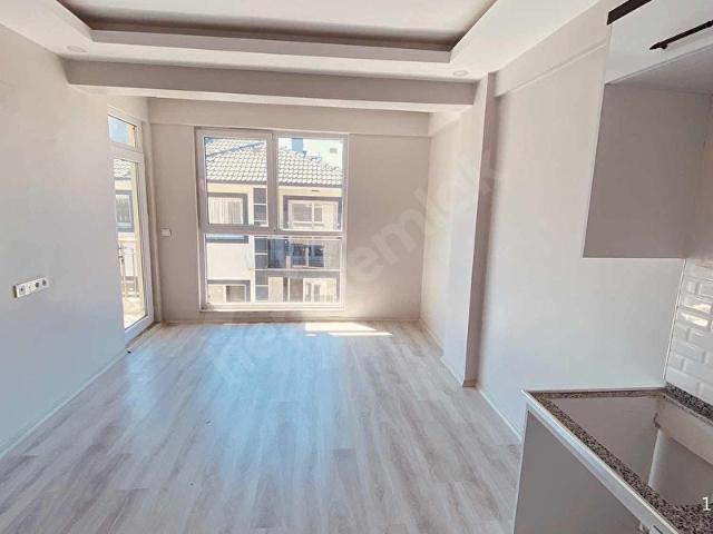 AİRPORT EMLAKTAN SATILIK 1+1 DAİRE