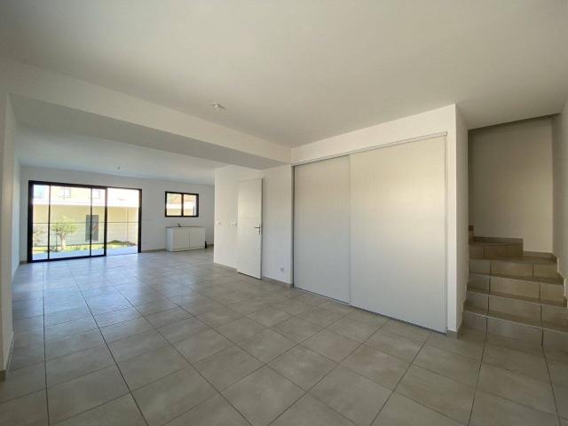 AIMARGUES T4 97.00 m²