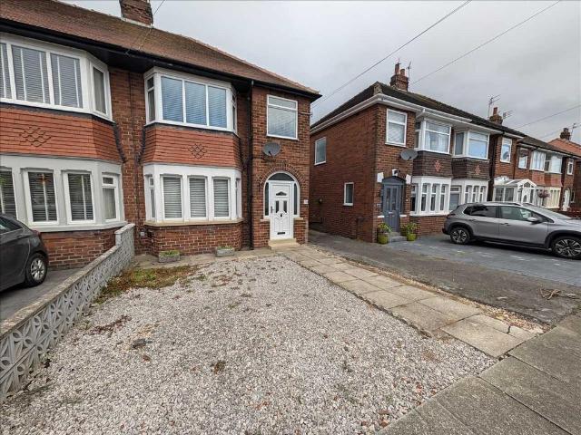 Aintree Road, Thornton Cleveleys 3 bed house to rent £850 pcm £196 pw