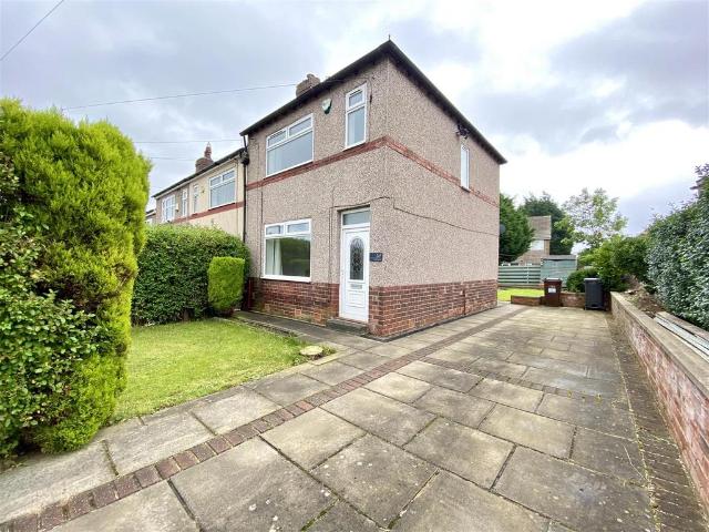 Ainley Road, Huddersfield 2 bed end of terrace house to rent £925 pcm £213 pw