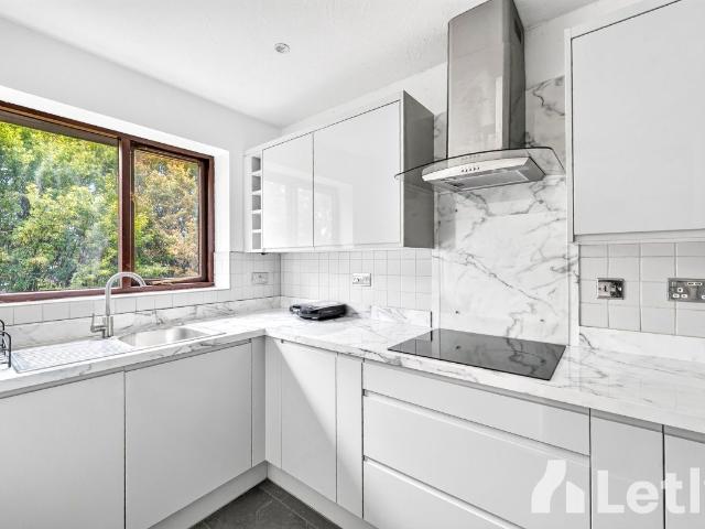 Ainsley Close, London N9, 2 bed flat to rent, £1,750 pcm | PrimeLocation