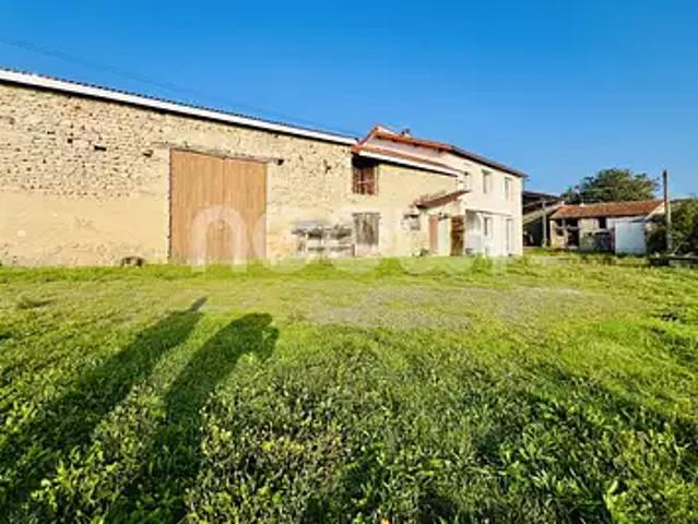 Aigueperse 63260 Achat / Vente maison 5 pièces t5