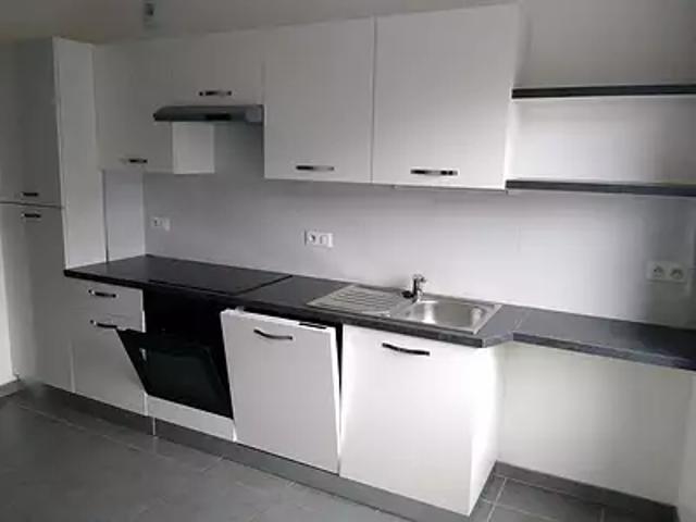 Aiguillon 47190 Location appartement 3 pièces t3 au dernier étage