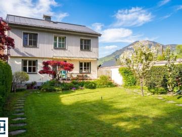 Reserviert aigen nähe ignaz rieder kai: reiheneckhaus mit terrasse, garten und garage