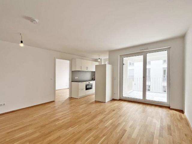AIGNER Charmante 2 Zimmer Wohnung mit Balkon in Neuried!