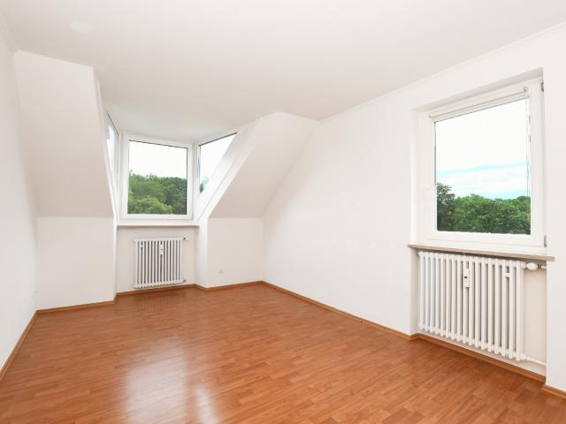 AIGNER Charmante 3 Zimmer Wohnung mit Einbauküche und praktischem Abstellraum!