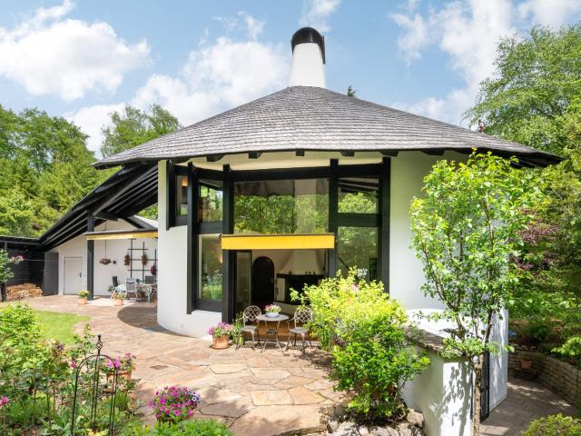 AIGNER Architektenjuwel in Starnberger Bestlage