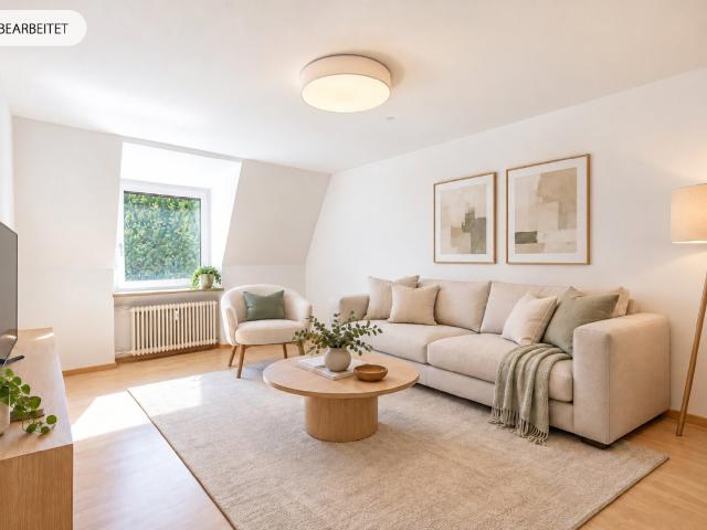 AIGNER Bezugsfreie 4 Zimmer Wohnung in ruhiger Lage am Romanplatz