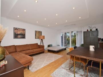 AIGNER Großzügig und Modern: 3 Zimmer Gartenwohnung in Obergiesing