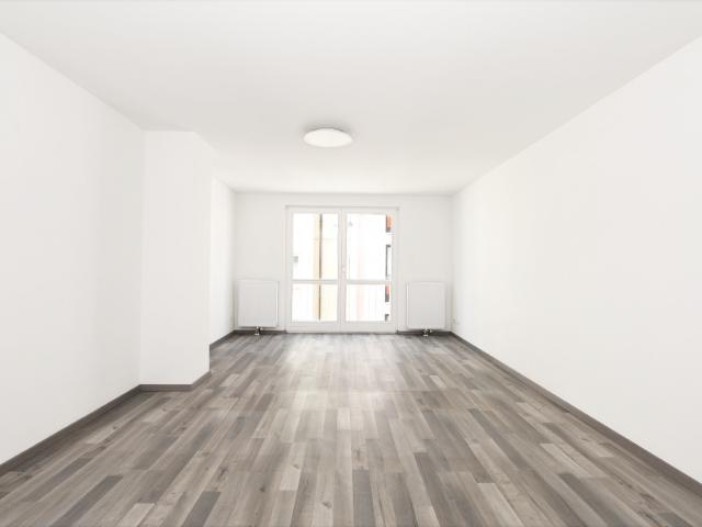 AIGNER Großzügig geschnittene 2 Zimmer Wohnung im Lehel!