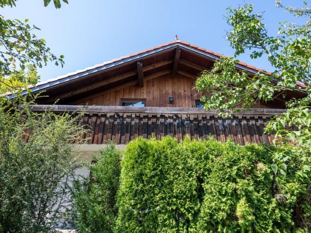 AIGNER Großzügiges Einfamilienhaus für verschiedene Wohnkonzepte in Wolfratshausen