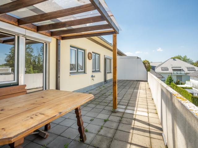 AIGNER Ein Traum in Trudering: Sonnige Dachterrassenwohnung mit viel Potenzial