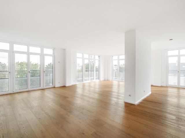 AIGNER Exklusives Wohnen auf einer ganzen Etage: 342 m² mit tollem Schnitt in Schwabing