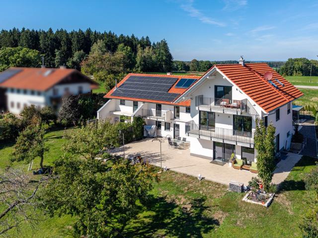 AIGNER Exklusives Landhaus mit traumhaften Bergblick!