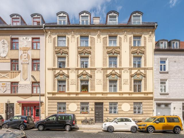 AIGNER Kapitalanlage im alten Giesing – 3 Zimmer Maisonette im denkmalgeschützten Altbau
