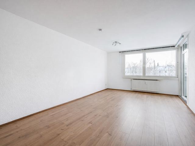 AIGNER Helle und ruhige 2 Zimmer Wohnung in Laim mit Balkon und guter Infrastruktur