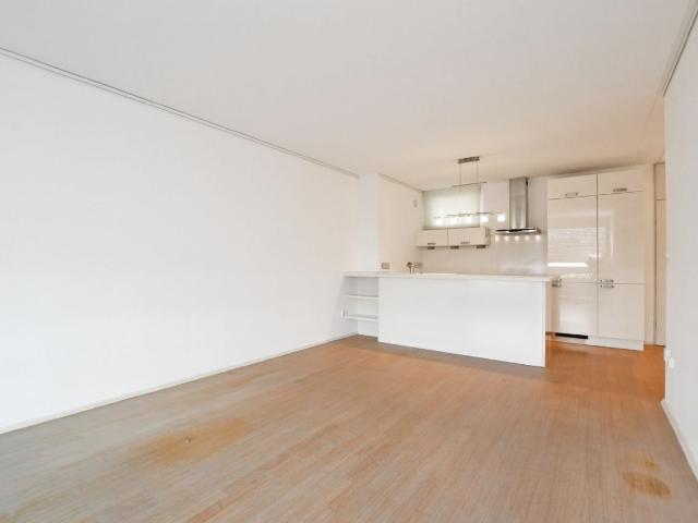 AIGNER Lichtdurchflutete 2 Zimmer Wohnung mit zwei sonnigen Loggien im beliebten Arabellapark