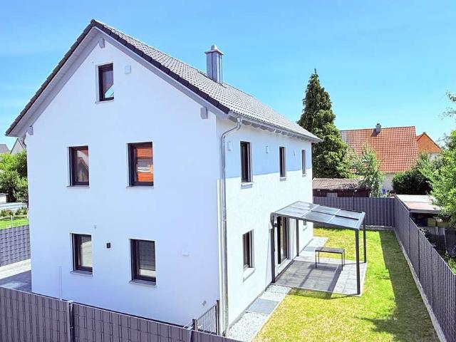 AIGNER Nachhaltiges Wohnen modernes Einfamilienhaus in ruhiger Lage.