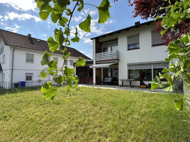 … AIGNER solide DHH mit Garage in ruhiger zentrumsnaher Lage provisionsfrei.
