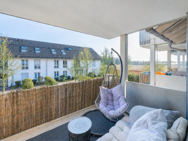 AIGNER Raum für Lebensträume Moderne 3 Zimmer Wohnung mit Balkon in Salmdorf