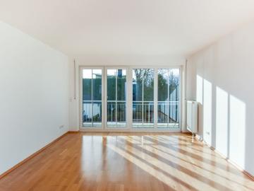 AIGNER Wohnen zum Wohlfühlen! Charmante 2 Zimmer Wohnung in ruhiger Lage