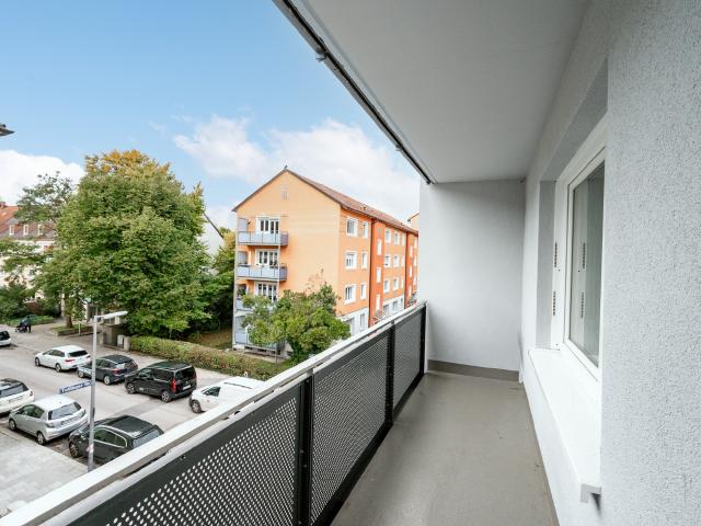 AIGNER Top vermietet! 2 Zimmer Wohnung mit Balkon nahe Laimer Platz