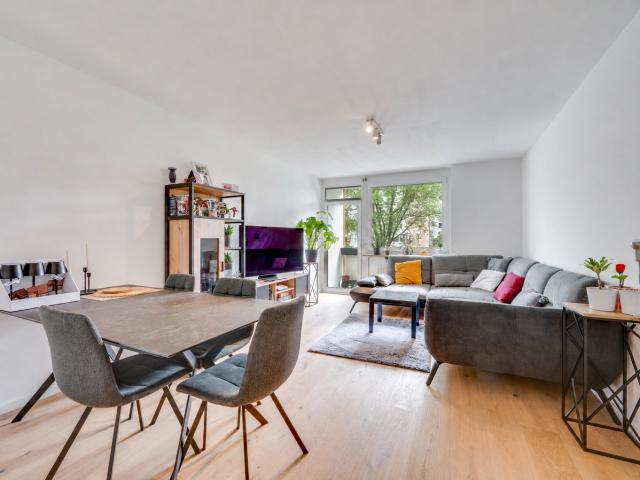 AIGNER Top vermietete, hochwertige 3 Zimmer Wohnung in Aubing