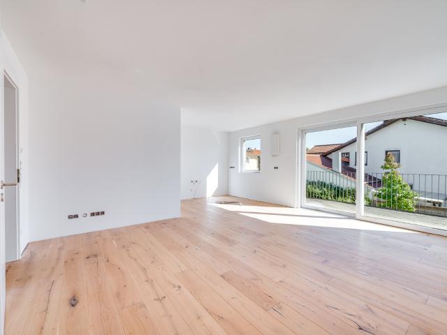 AIGNER Elegante 2 Zimmer Wohnung in Maisach Stilvoll wohnen im Erstbezug