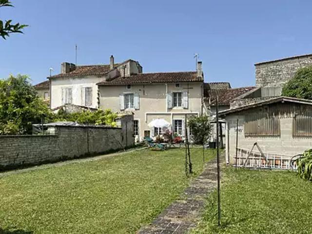 Aigre 16140 Achat / Vente maison 5 pièces t5