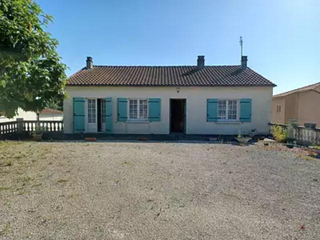 Aigre 16140 Achat / Vente maison 5 pièces t5 parking