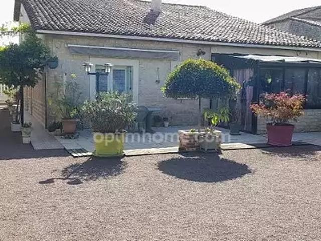 Aigre 16140 Achat / Vente maison 6 pièces t6 jardin balcon