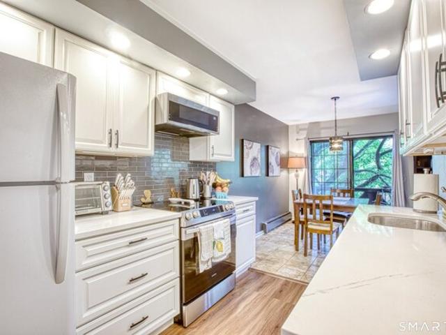 Aiken St Apt,norwalk, Condo For Sale