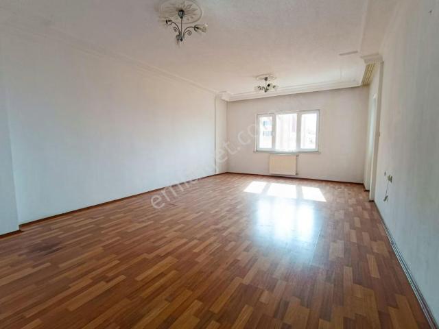 Ailenizle Yaşayabileceğiniz Site İçi 3+1 Daire
