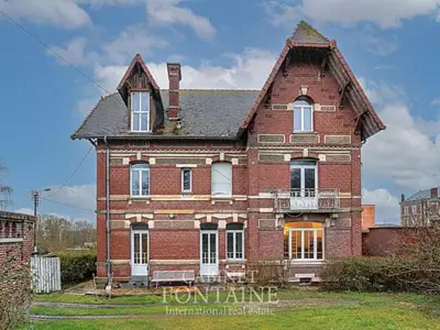 Ailly sur Noye 80250 Achat / Vente maison 8 pièces t8 au dernier étage cave