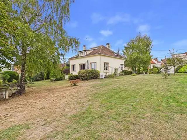 Ailly sur Noye 80250 Achat / Vente maison 8 pièces t8 terrasse
