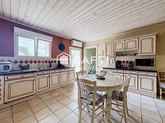 Airvault 79600 Achat / Vente maison 7 pièces t7