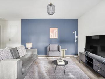 Airy 1 Bedroom Furnished Apartment in Unterstrass, Zurich Amsterdam Apartments for Rent
