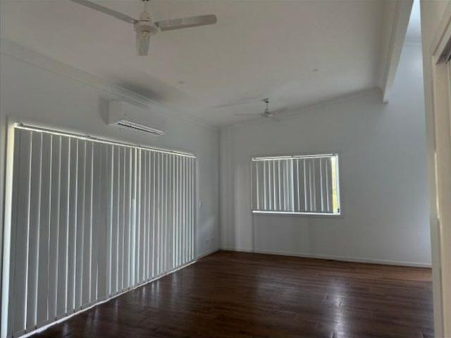 AIR CONDITIONED 3 Bedroom Home, 2 Kitchen, 2 Bath incl Separate Unit
