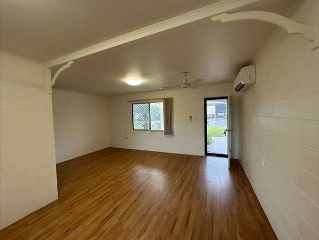 Air‑Conditioned 2 Bedroom Block Unit