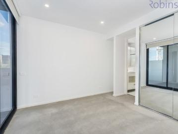 Air conditioned and enjoying corner position with district & city views