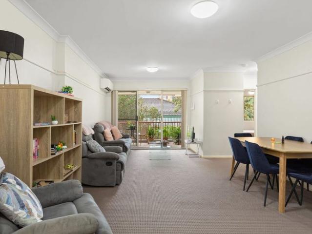 Air Conditioned Two Bedroom Unit with Gas Cook Top and Two Balconies!