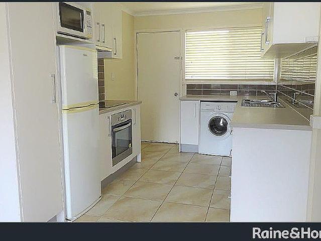 Airconditioned Unit in Dysart
