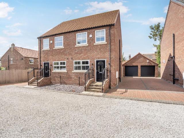 Aire Close, Rawcliffe, Goole DN14, 3 bed semi detached house to rent, £1,095 pcm | PrimeLocation