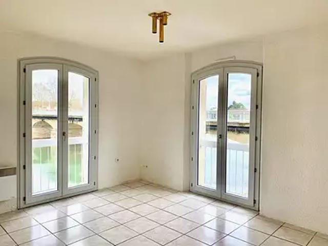 Aire sur l'Adour 40800 Location appartement 2 pièces t2 parking