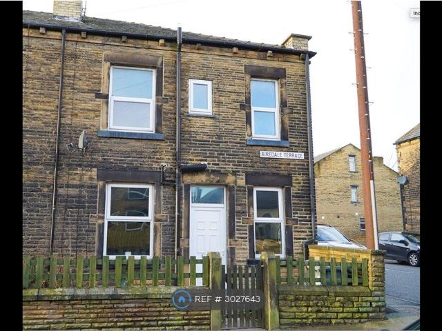 Airedale Terrace, Leeds LS27, 2 bed terraced house to rent, £899 pcm | PrimeLocation