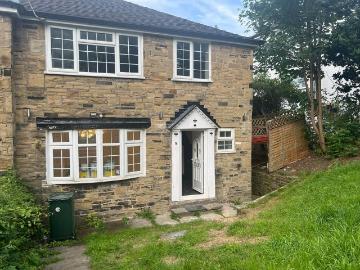 Aireville Rise, Bradford, West Yorkshire BD9, 3 bed town house to rent, £1,000 pcm | PrimeLocation