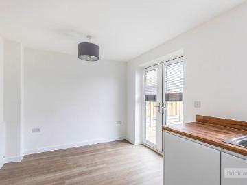 Airfield Way, Corby