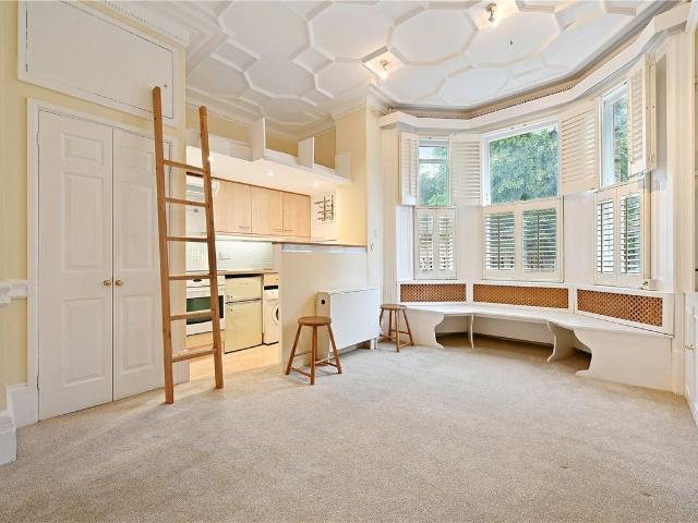 Airlie Gardens, Kensington, London W8, Studio to rent, £1,842 pcm | PrimeLocation