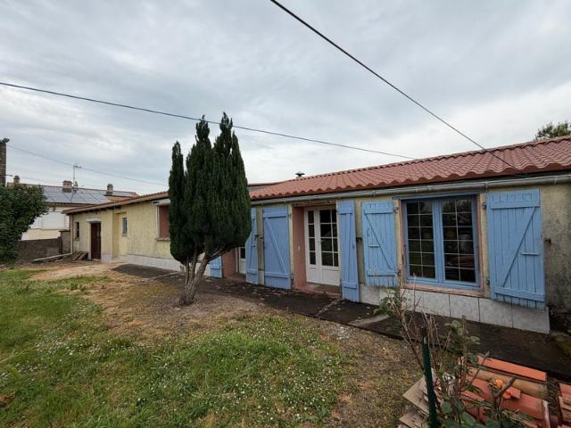 Aisne 85 Adorable Longere En Pierres Avec Materiaux A Fini. 85m² Berneuil sur Aisne