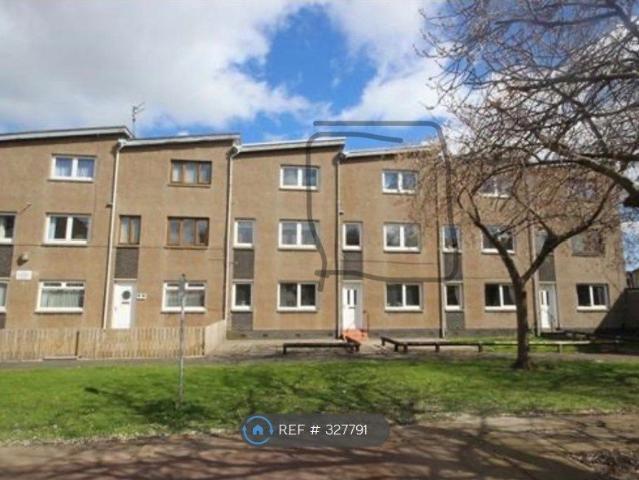 Aitken Court, Leven KY8, 2 bed flat to rent, £650 pcm | PrimeLocation